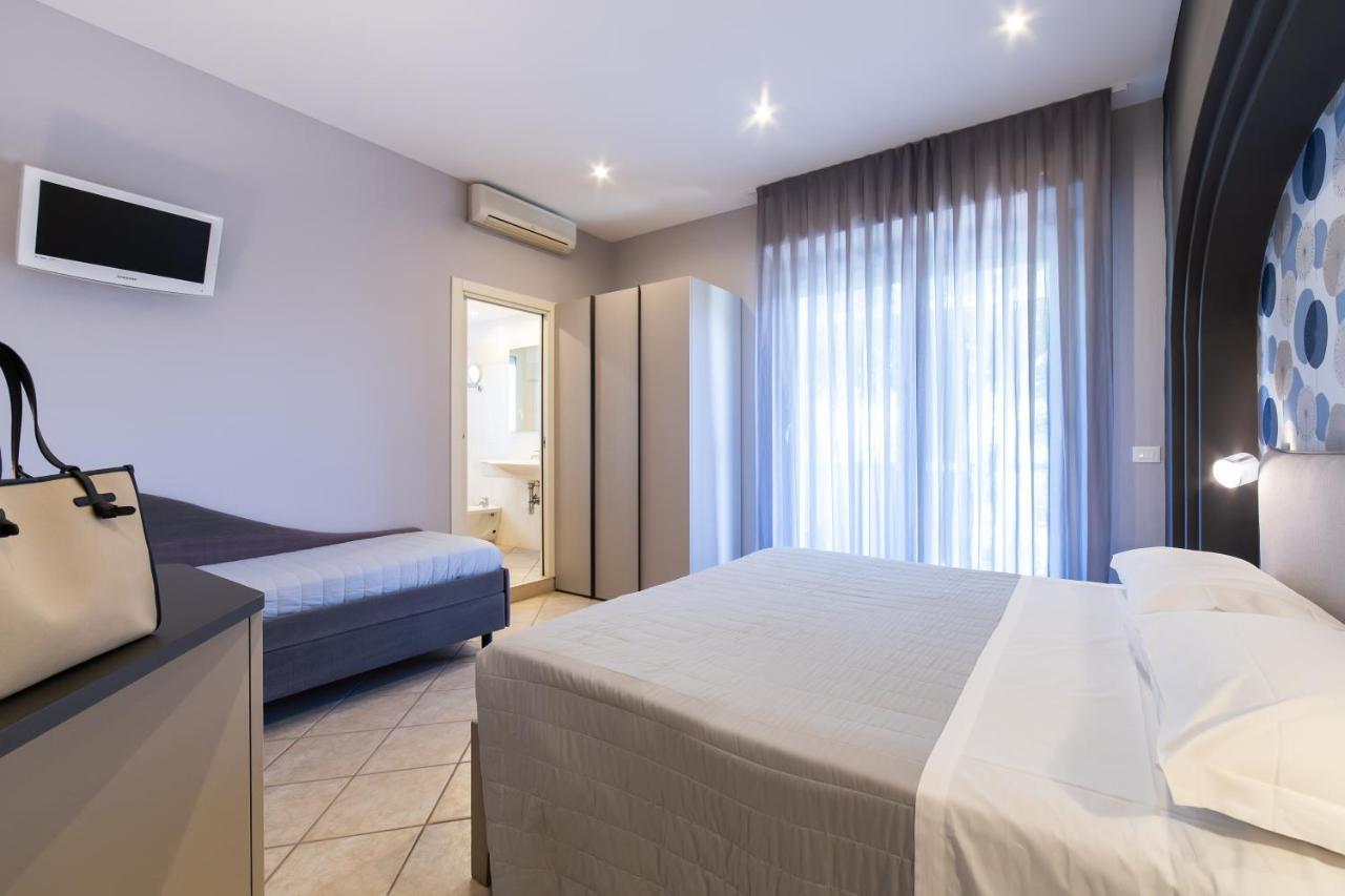 Hotel Parco Milano Marittima Dış mekan fotoğraf