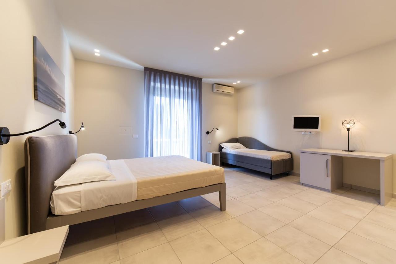 Hotel Parco Milano Marittima Dış mekan fotoğraf